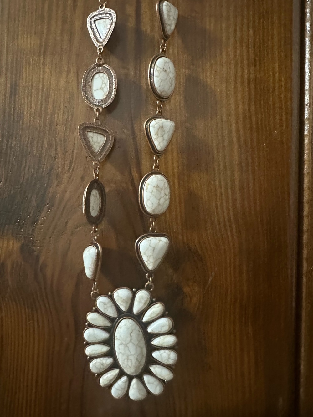 White Stone Floral Pendant Necklace - Women Jewelry